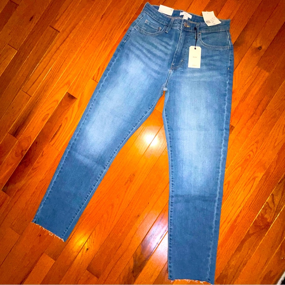 High-Rise Mom Jeans